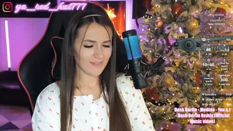 _red_hat_7 lovense cam sex