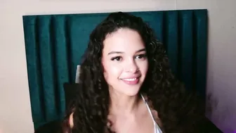 paulinasaint (12-28-2025)