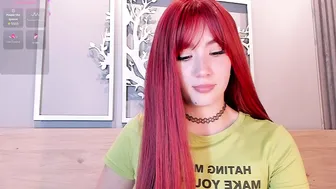 Lunar_leen nude cam 28 December 2025