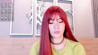 Lunar_leen nude cam 28 December 2025