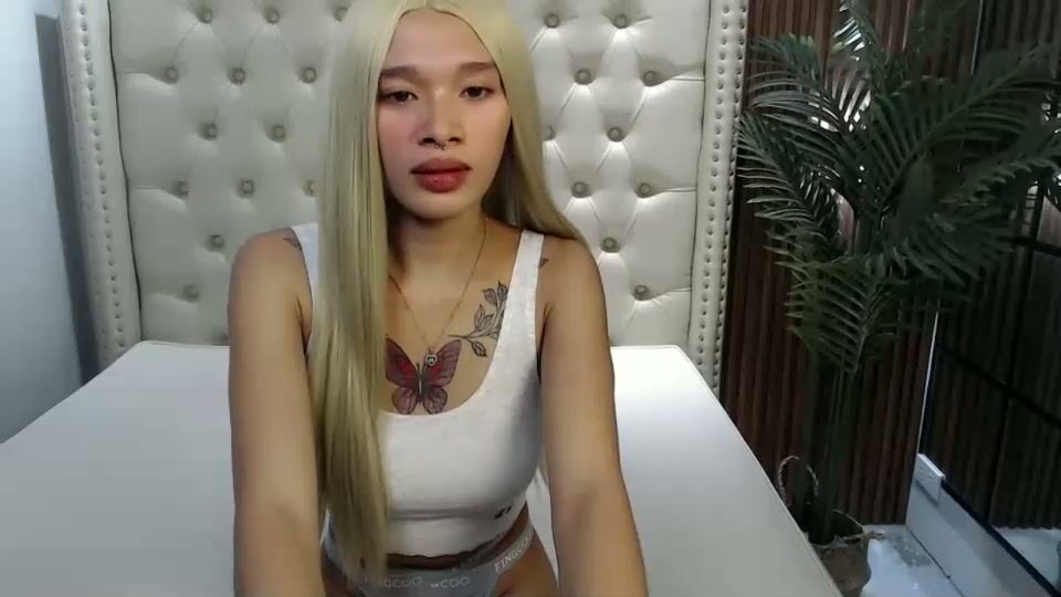 Hotgirlronaxx hot cam video cam show