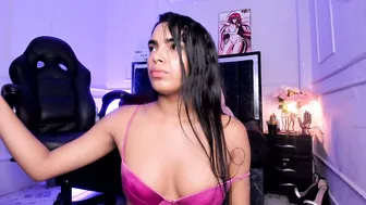 catalleya_f 12-28-2025 dildo