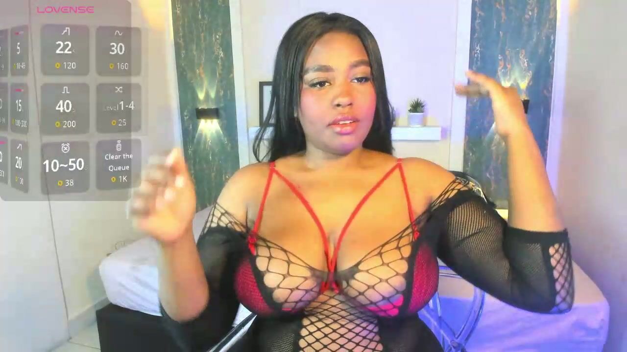 Linadeluxe new 12/28/2025