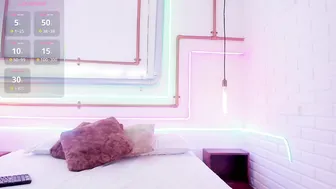 Krystalswift_ (12-28-2025)