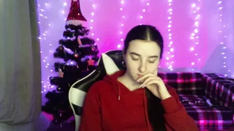 Krisbadass porn cam video (12-28-2025)
