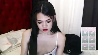 Urpinayjenfuckerxxx naked on cam 28 December 2025