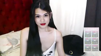 Urpinayjenfuckerxxx naked on cam 28 December 2025