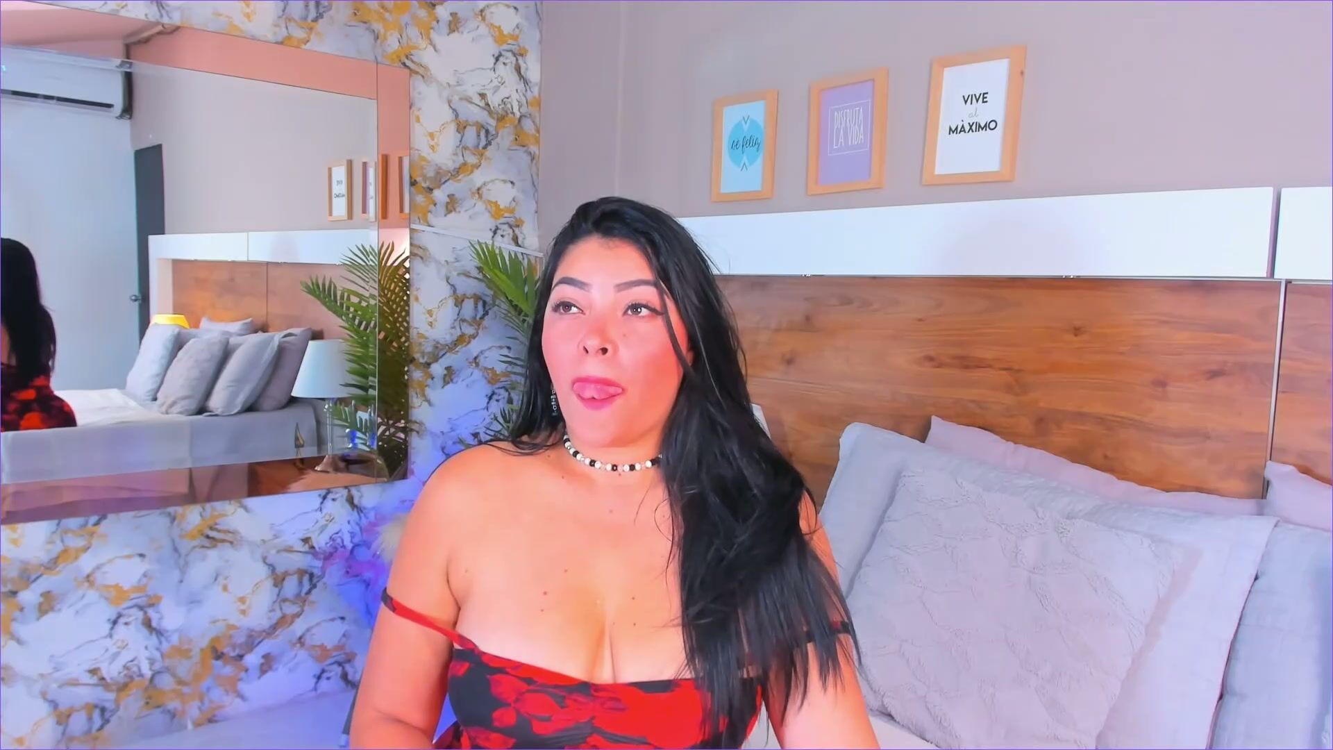 emma_bakker_ amateur cam show (12/28/2025)