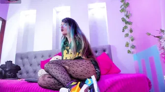 Dark_dominika 12/28/2025 cam sex chat