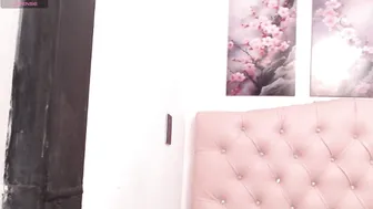 pinky_f00x recorded nude video 525684