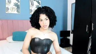 khloelatina recorded nude video 526393