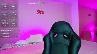 Celesteeeuph posing on cam 12/29/2025