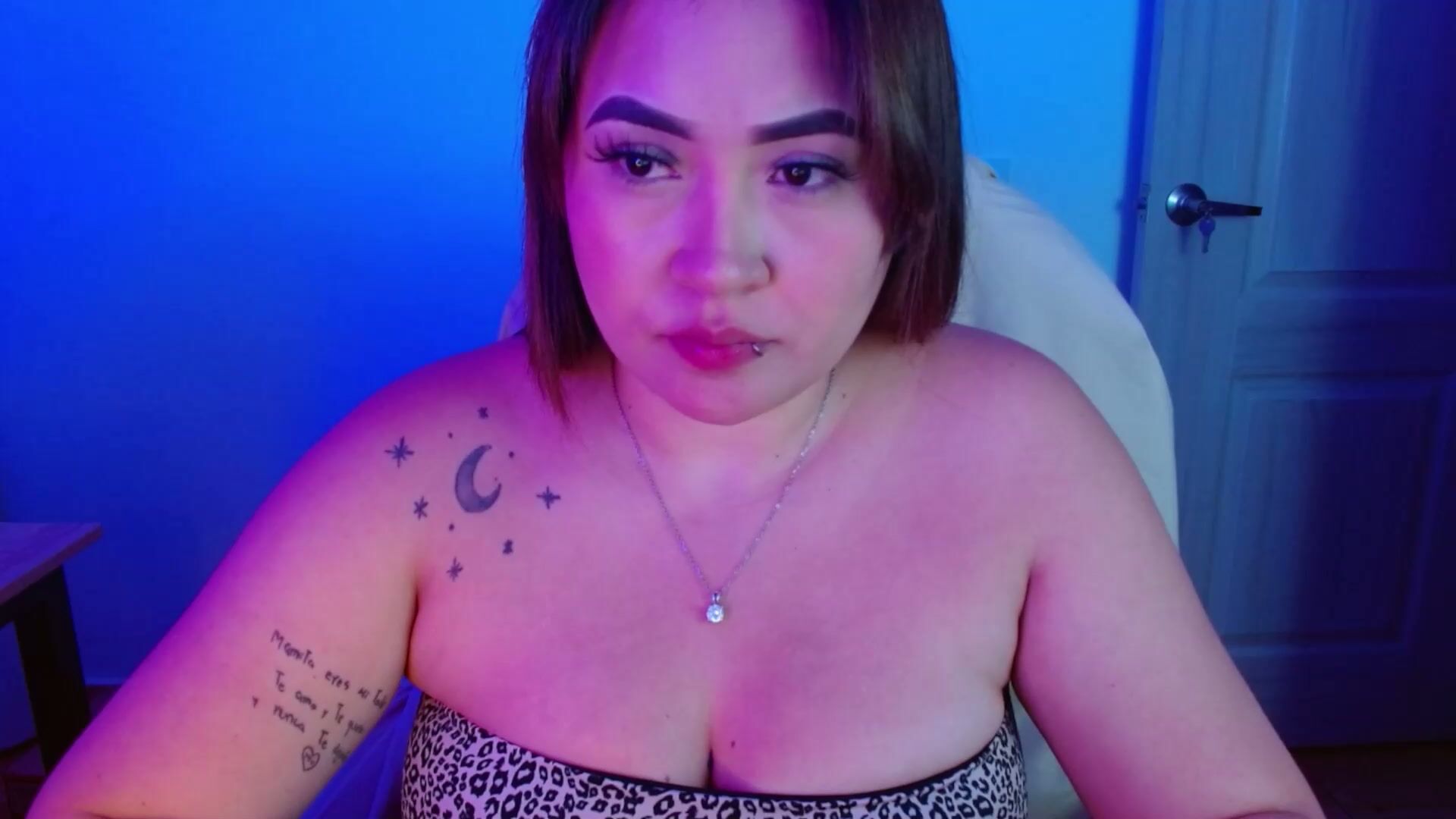 M33li cam sex porn 29-Dec-2025