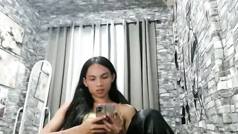 sluttychie hot live cam video 29-Dec-2025