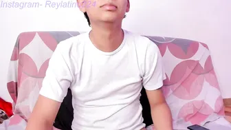 reylatino24 12/29/2025 hot webcam video