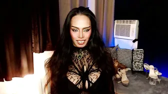 mikeyalawi03 recorded nude video 526906