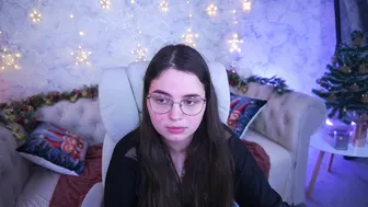 Sophieedreams (12/29/2025) cute