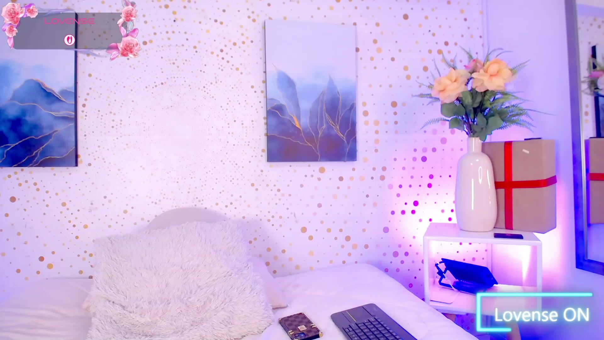 Emily_vaughan chat porn video cam porn
