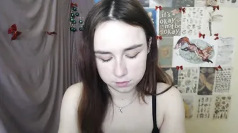 veryveryvery_shy chat cam porn 12-29-2025