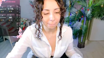 Curly_jade natural webcam video