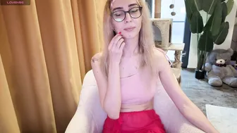 hypefoxxx cam girl chat 29 December 2025