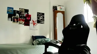 oliver_mrgn feet - 29-Dec-2025