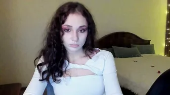 Alice_love_888 chat sex (12-29-2025)