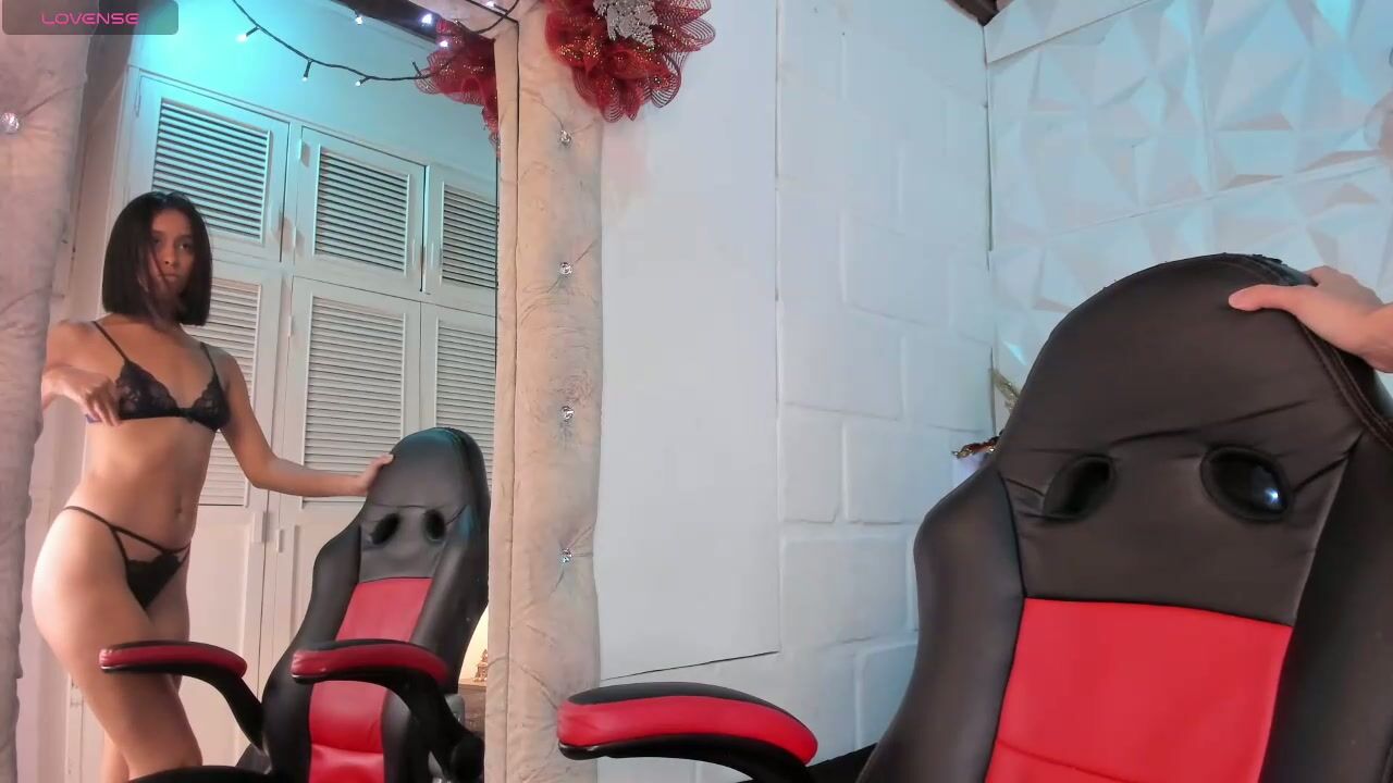 Perla_dl new horny amateur