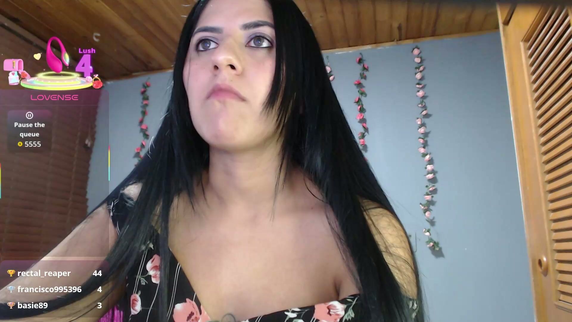 Hilari18 xxx video 12-30-2025