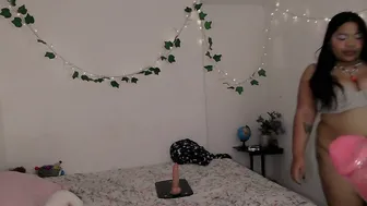 Juicy_elenxx (12-30-2025) porn chat