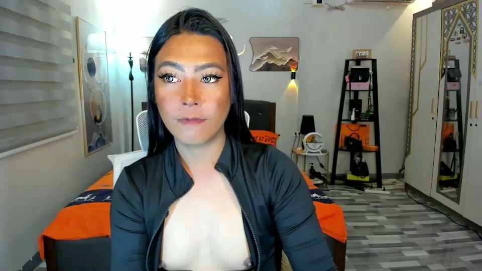 Naugtycummer69 (12-30-2025)
