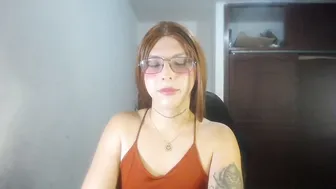 evi_kitty chat porn video - (12-30-2025)