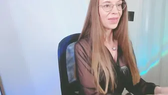 Larawintersxxx cute cam
