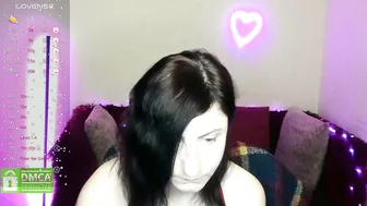 Muse_kitty_jenia (12-31-2025)