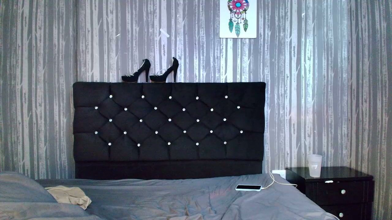 alicee_moonn 31-Dec-25 nude cam video