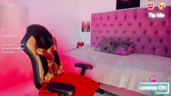 eimy_saenzx chat sex - 12-31-2025