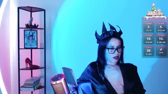 domgiirl 12-31-2025
