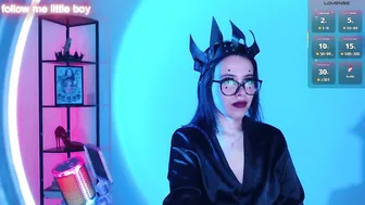 domgiirl 01-01-2026
