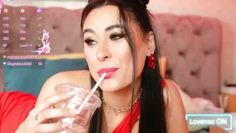 Pretty_lia_ porn cam (01-01-2026)
