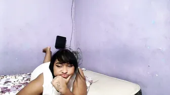 Queensquirt27 interactivetoy - (01-01-2026)