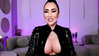 mistresskennya recorded nude video 538336