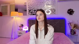 Luisaclover porn sex chat 01/02/2026