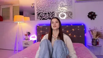 luisaclover recorded nude video 538341