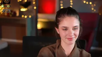 Raisadoll young porn chat