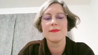 Ameliaishka submissive cam show