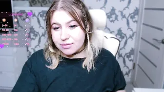 Yourkarma_2_0 webcam 13-Jun-25