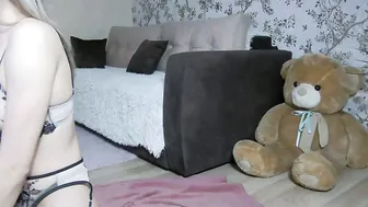 Serayarose_ cam girl 03-Jan-26