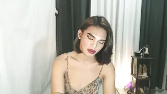 Neomi_hardcock porn cam (01/03/2026)
