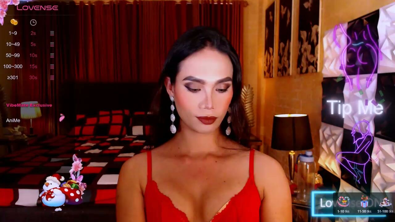 Amazingjuicycocktrans hot webcam porn video posing on webcam