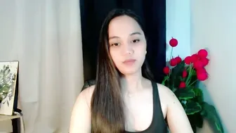 Hilarymolly wifematerial - 04-Jan-26